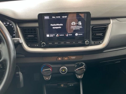 Kia Stonic 1.2 DPi 62kW (84CV) Concept