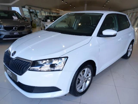Skoda Fabia 1.0 TSI 70KW (95cv) Ambition Skoda Fabia 1.0 TSI 70KW (95cv) Ambition