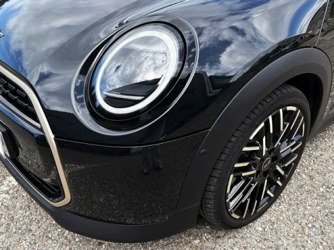 MINI Cooper C 115 kW (156 CV)