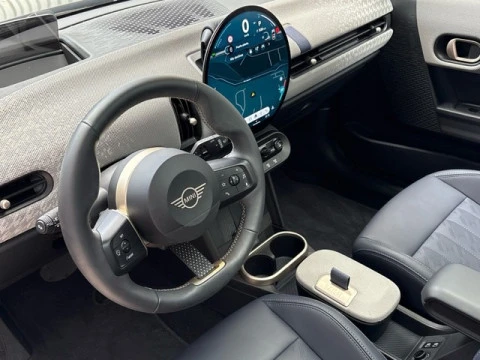 MINI Cooper C 115 kW (156 CV)