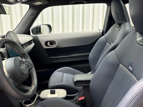 MINI Cooper C 115 kW (156 CV)