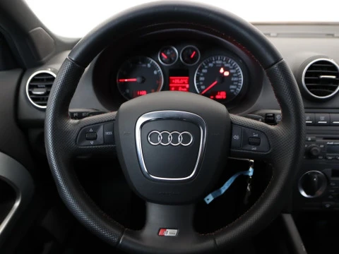 Audi A3 2.0 T FSI DSG AMBITION 3P