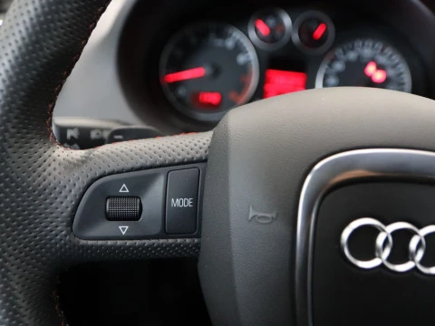 Audi A3 2.0 T FSI DSG AMBITION 3P