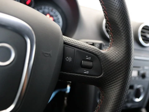 Audi A3 2.0 T FSI DSG AMBITION 3P