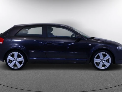 Audi A3 2.0 T FSI DSG AMBITION 3P