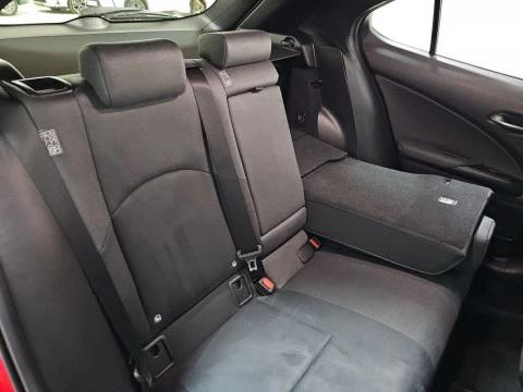 Lexus UX 2.0 250h Business