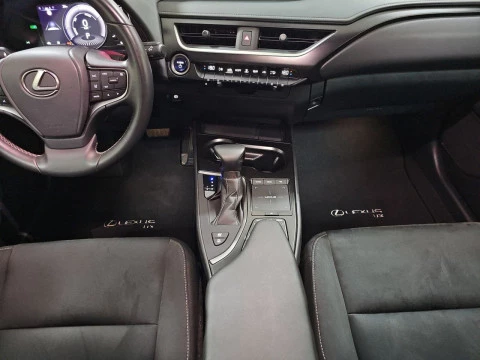 Lexus UX 2.0 250h Business