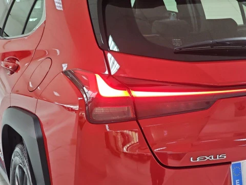 Lexus UX 2.0 250h Business
