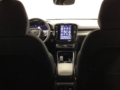 Volvo XC40 2.0 B3 G Core Auto