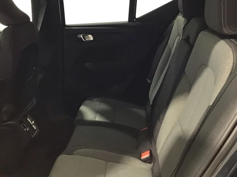 Volvo XC40 2.0 B3 G Core Auto