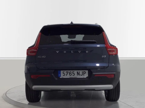 Volvo XC40 2.0 B3 G Core Auto