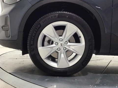 Volvo XC40 2.0 B3 G Core Auto