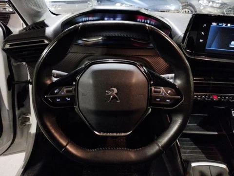 Peugeot 208 BlueHDi 73kW (100CV) Active