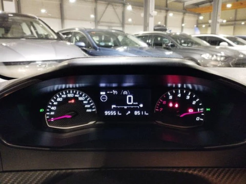 Peugeot 208 BlueHDi 73kW (100CV) Active