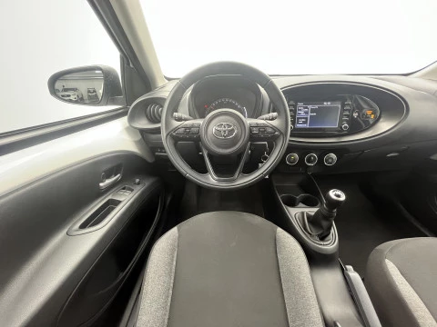 Toyota Aygo X Cross 1.0 VVT-I 72CV Play