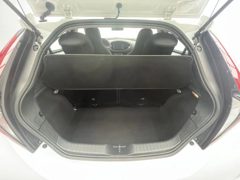 Toyota Aygo X Cross 1.0 VVT-I 72CV Play