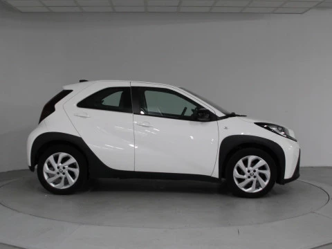 Toyota Aygo X Cross 1.0 VVT-I 72CV Play