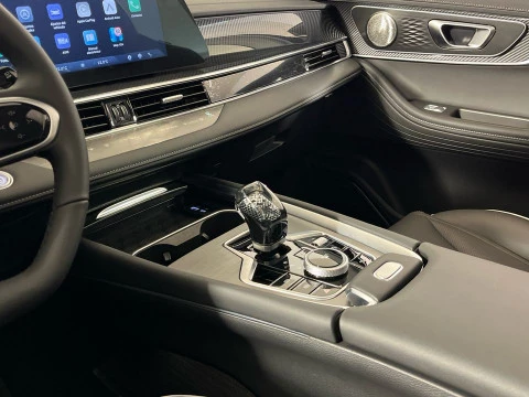 EBRO S700 1.6 TGDI Luxury 7 DCT