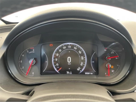 Opel Insignia 1.6CDTI S&S ecoF 100kW (136CV) Selective