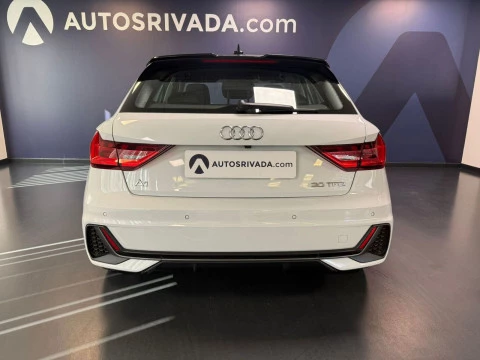 Audi A1 Sportback Adrenalin 30 TFSI 81kW S tron