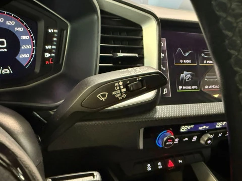 Audi A1 Sportback Adrenalin 30 TFSI 81kW S tron
