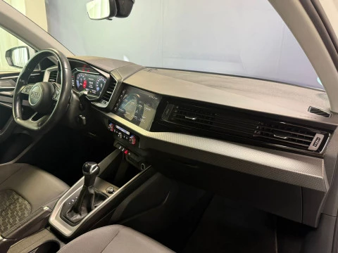 Audi A1 Sportback Adrenalin 30 TFSI 81kW S tron