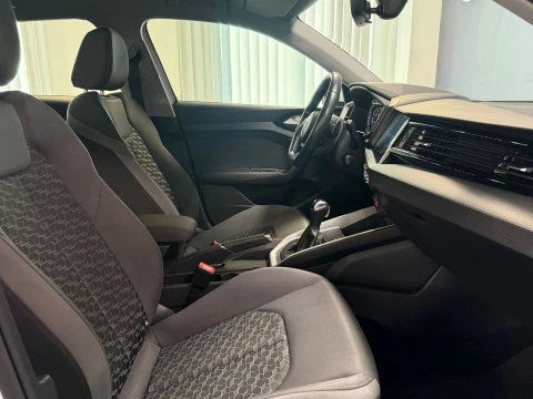 Audi A1 Sportback Adrenalin 30 TFSI 81kW S tron