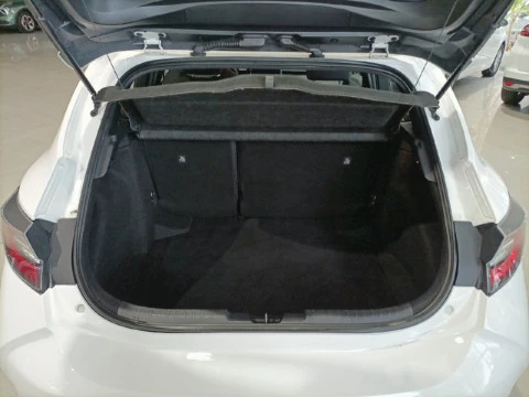 Toyota Corolla 1.8 125H ACTIVE TECH E-CVT