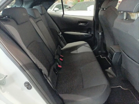 Toyota Corolla 1.8 125H ACTIVE TECH E-CVT