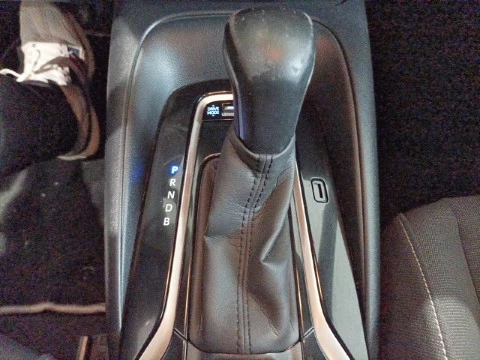 Toyota Corolla 1.8 125H ACTIVE TECH E-CVT