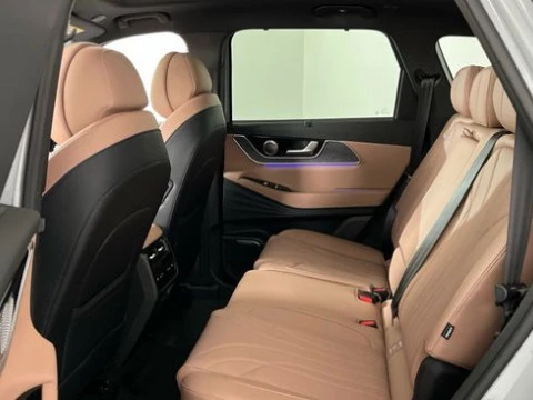 EBRO S900 PHEV 1.5 TGDI 3DHT 4X4 Luxury