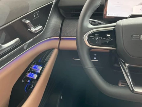 EBRO S900 PHEV 1.5 TGDI 3DHT 4X4 Luxury