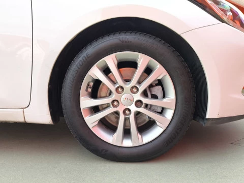 Kia Cee'd Sporty Wagon 1.6 CRDi VGT Drive 94 kW (128 CV)