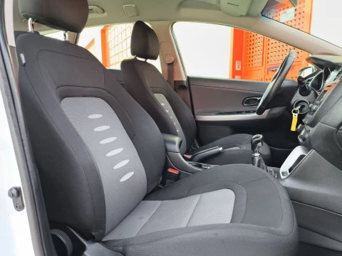 Kia Cee'd Sporty Wagon 1.6 CRDi VGT Drive 94 kW (128 CV)