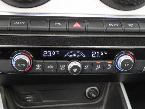 Audi Q2 35 TFSI S TRONIC DESIGN 150CV 5P