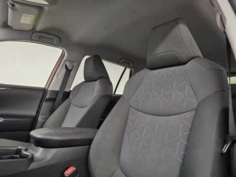 Toyota Rav4 2.5l 220H Advance