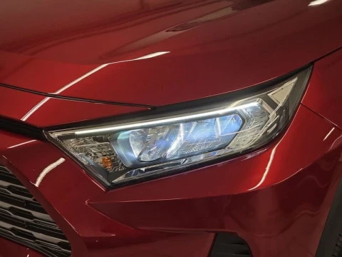 Toyota Rav4 2.5l 220H Advance