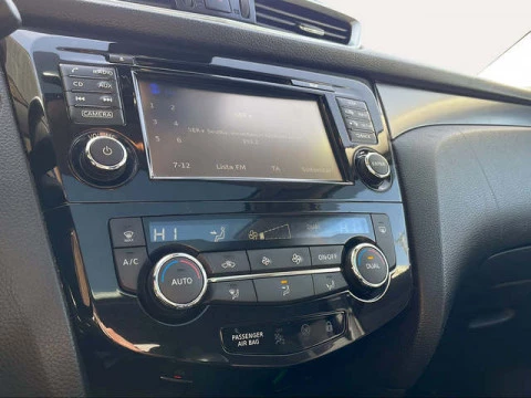 Nissan Qashqai DIG-T 115 N-Connecta 85 kW (115 CV)