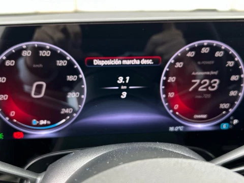 Mercedes-Benz CLA  250+ con tecnologia EQ