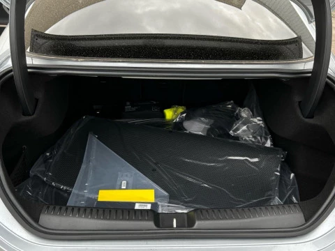 Mercedes-Benz CLA  250+ con tecnologia EQ