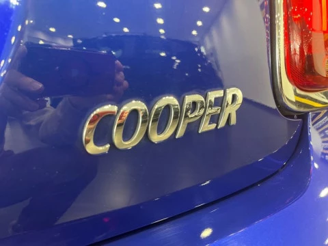 MINI Cooper automático 136CV