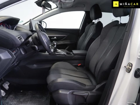 Peugeot 5008 BlueHDi 130 S&S Allure 96 kW (130 CV)