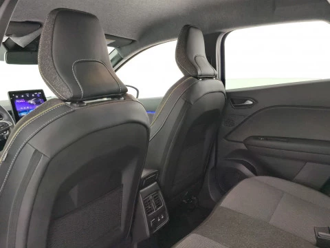 Renault Captur techno Eco-G 100cv (74 kW)