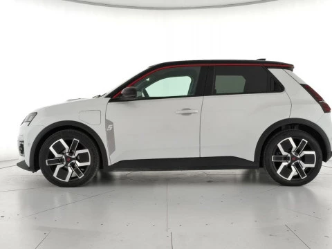 Renault R5 E-Tech Renault 5 E-Tech electrico Renault 5 E-Tech Techno autonomia confort 110 kW