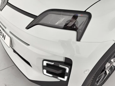 Renault R5 E-Tech Renault 5 E-Tech electrico Renault 5 E-Tech Techno autonomia confort 110 kW