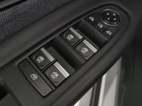 Renault R5 E-Tech Renault 5 E-Tech electrico Renault 5 E-Tech Techno autonomia confort 110 kW