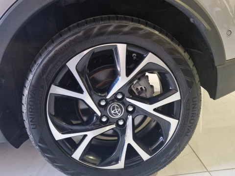 Toyota C-HR 1.8 125H Advance