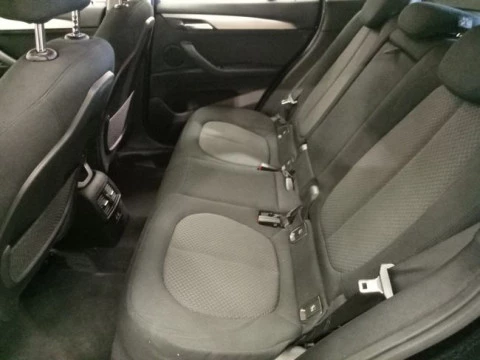 BMW X1 xDrive25e