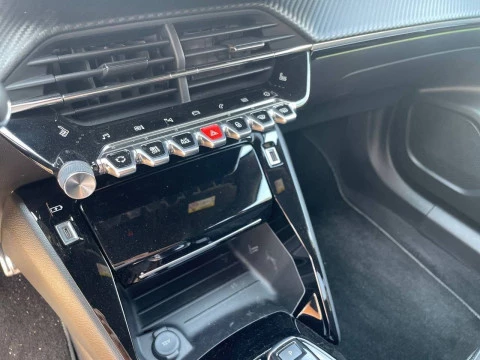 Peugeot 2008 GT BlueHDI 130 S&S EAT8