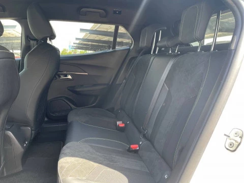 Peugeot 2008 GT BlueHDI 130 S&S EAT8